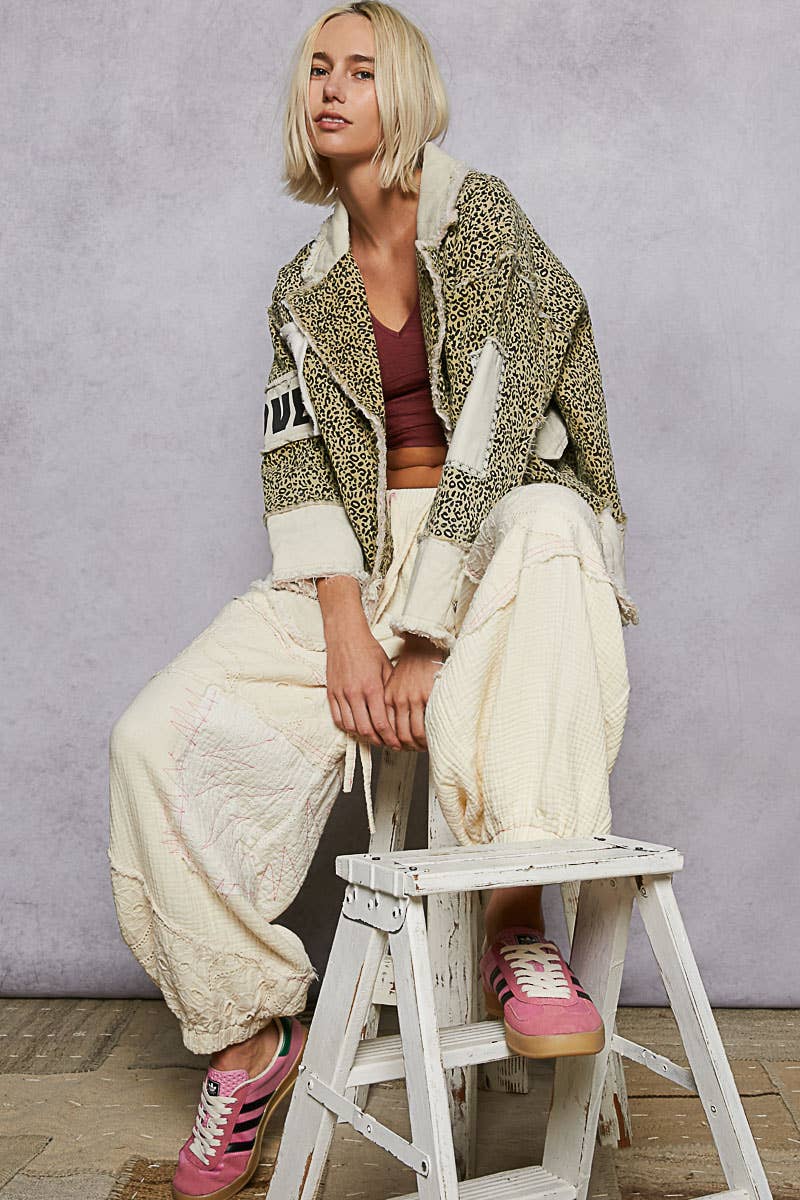 Colorblocked twill patch studded back heart jacket: DENIM / S