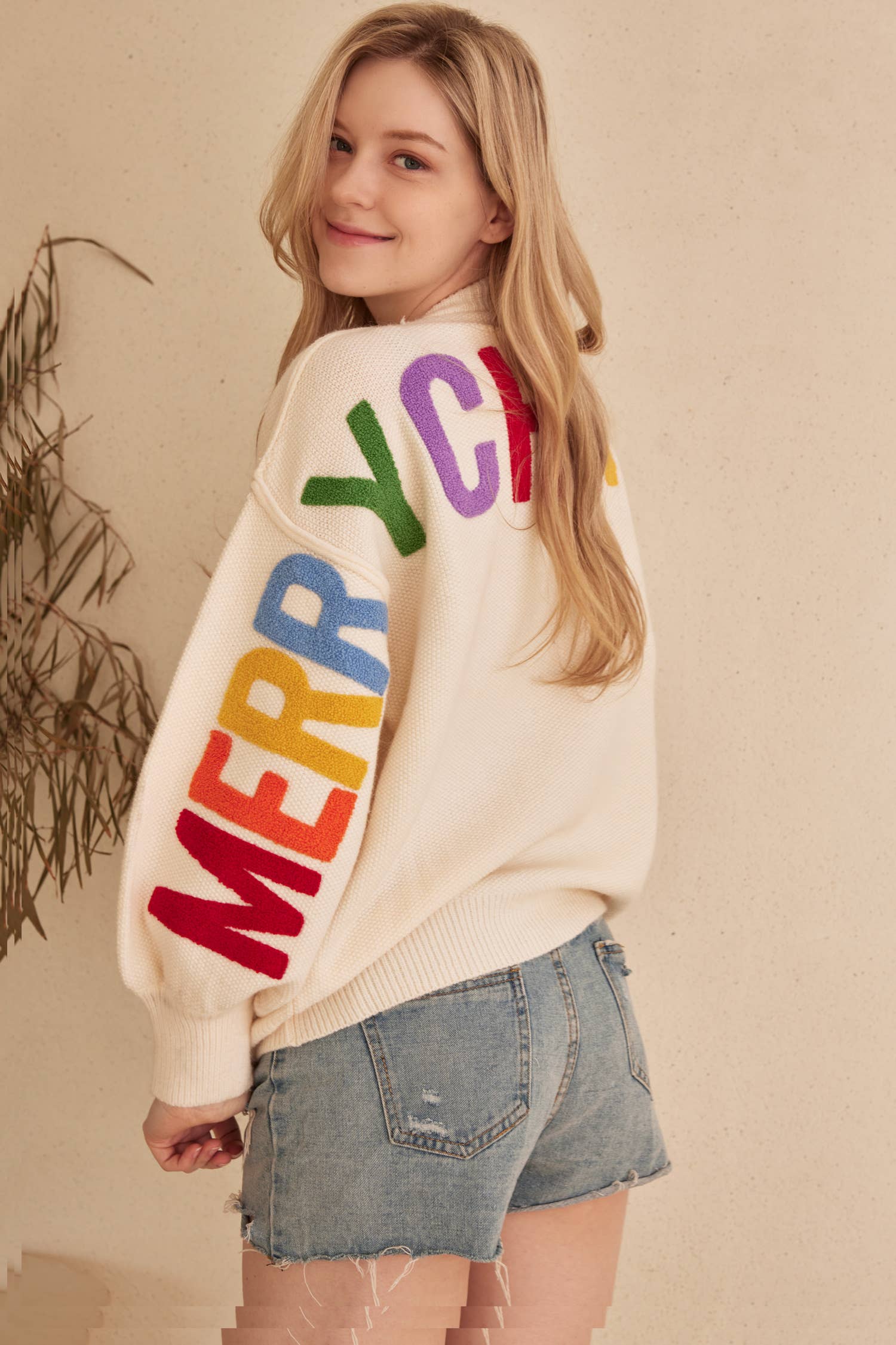 OVERSIZE Christmas Sweater with Lettering: Ivory