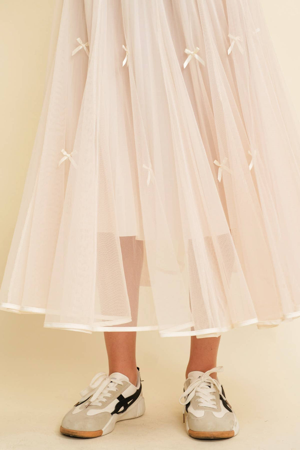 CS13400K - RIBBON DETAIL MESH MAXI SKIRT: Cream / L